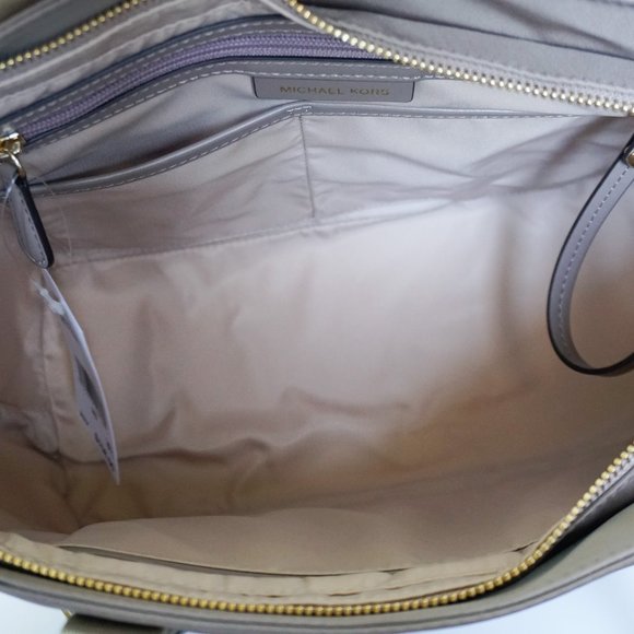 Michael Kors Polly MD Tote Nylon Tote Bag Dune - Picture 7 of 12